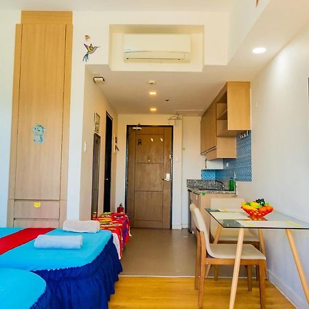 Oceanfront At Arterra, Fast Wifi, Nflix, Kitchen - H Or L Villa Lapu-Lapu City Esterno foto