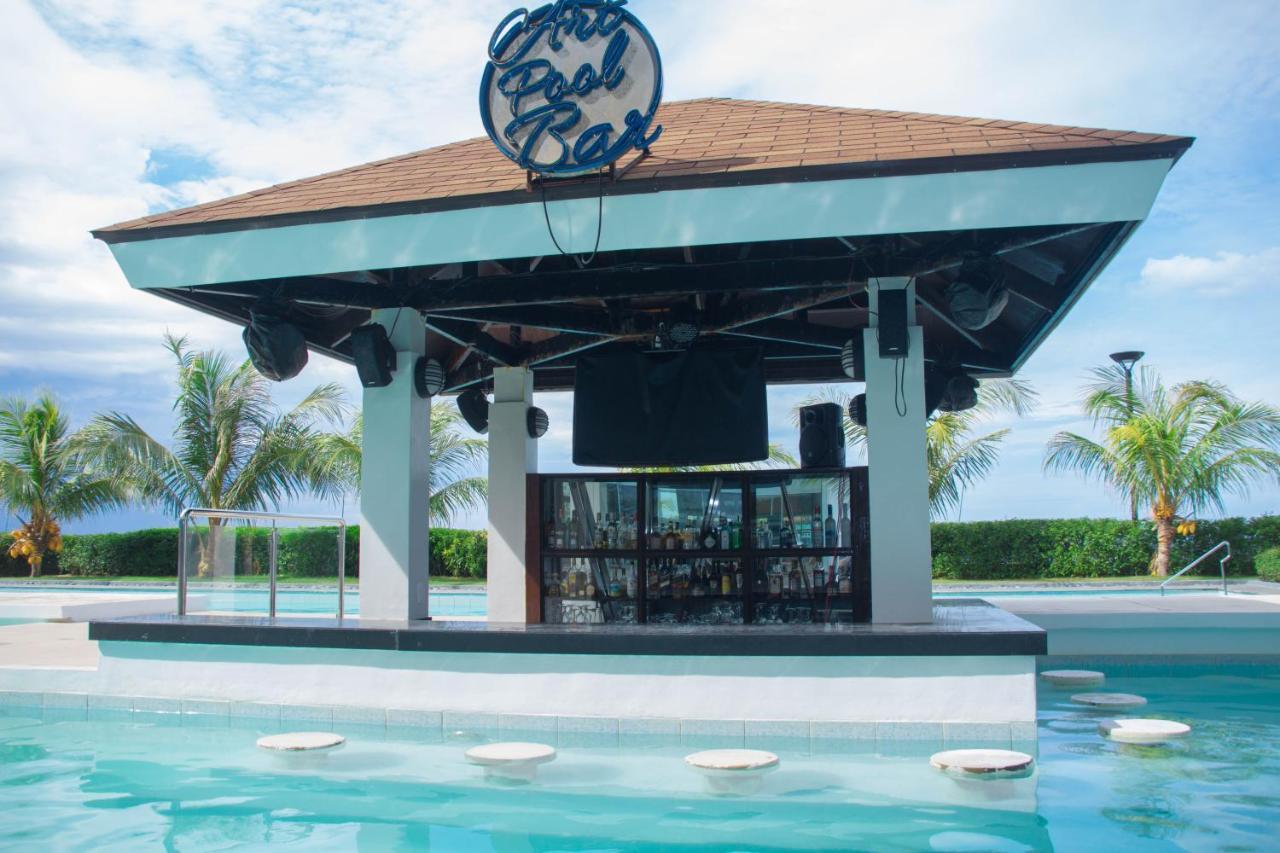 Oceanfront At Arterra, Fast Wifi, Nflix, Kitchen - H Or L Villa Lapu-Lapu City Esterno foto
