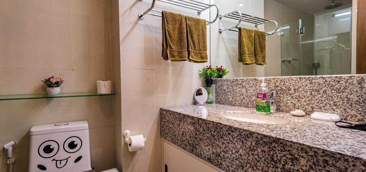 Oceanfront At Arterra, Fast Wifi, Nflix, Kitchen - H Or L Villa Lapu-Lapu City Esterno foto
